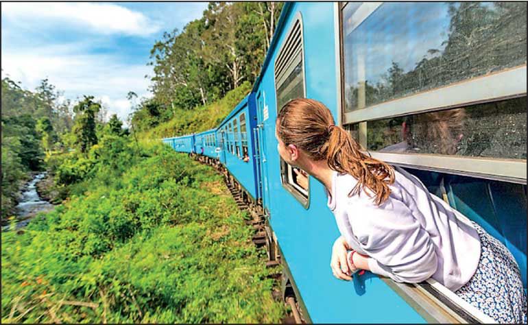 අවුරුදු 7කට පස්සේ මේ ජනවාරියේ වාර්තා තියලා අපේ රට සංචාරකයින්ගෙන් පිරී ගිහින්…