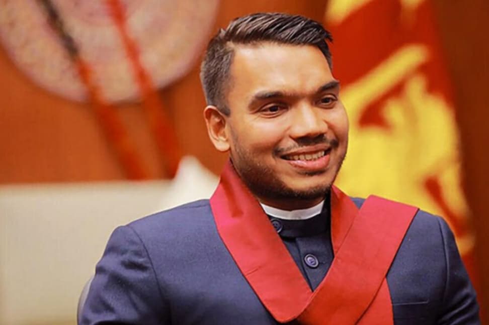 දේශපාලන වාසි තකා පාස්කු සිදුවීම විකුණන් කන්න එපා – නාමල් රාජපක්ෂගෙන් මාලිමා ආණ්ඩුවට දීපු සැර කතාව මෙන්න.