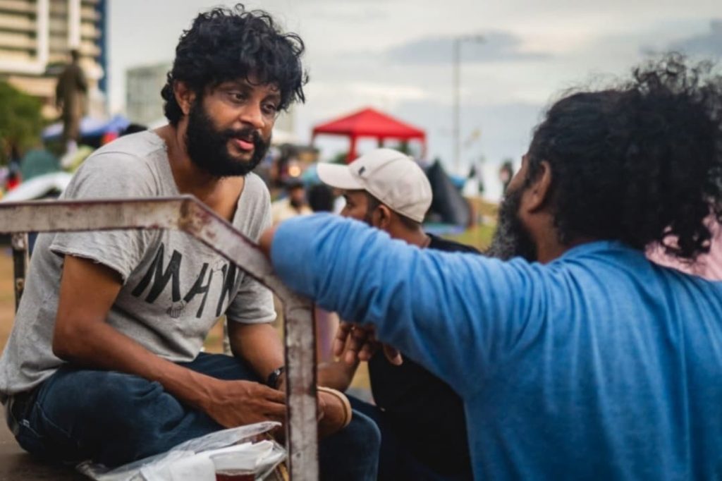 ආන්දෝලනාත්මක ප්‍රකාශයක් සිදුකල රංගන ශිල්පී කළන බෞද්ධයින්ගෙන් සමාව ගනී.