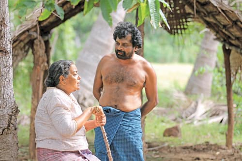 අද හොඳම නළුවාට පවා සම්මාන ලැබූ ඔහුට එදා ආදරණීය මාලිනිය හයියක් වුනේ එහෙමයි. රටක් ආදරේ කරන ප්රියන්ත සිරිකුමාර ලියූ සංවේදී සටහන මෙන්න.