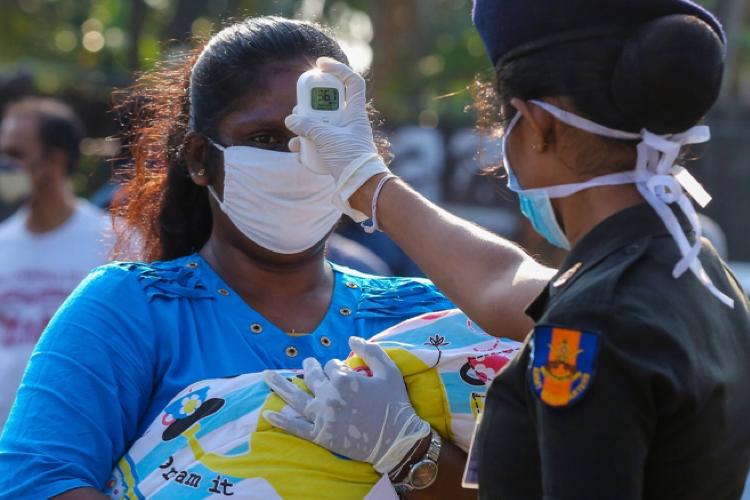 තත්ත්වය නරකයි. වෛරසයෙන් ආරක්ෂා වෙන්න. කොවිඩ් යලි ත්රිවෘ වෙයි. මෙන්න දැන් ඇසෙන කතාව…