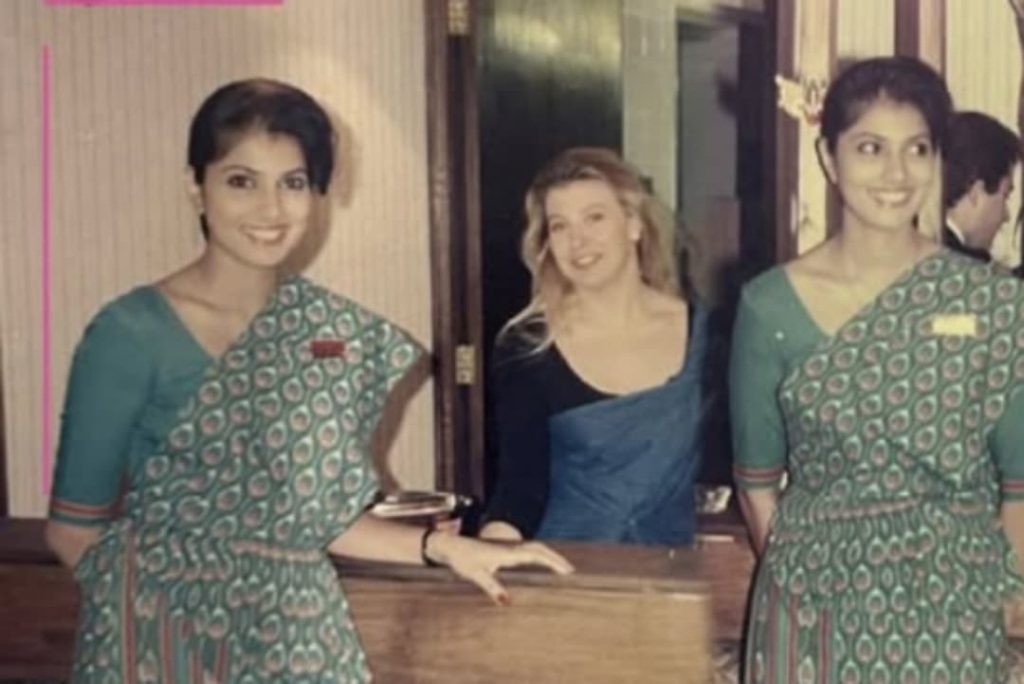 ‘මගේ තරුණ කාලය සුන්දරව, වික්‍රමාන්විතව සහ වලාකුළු අතර අමතක නොවන මතකයන්ගෙන් පිරී තිබුණි. ‘ පැරණි මතක අලුත් කල කවුරුත් දන්න අප්සාරි ඒ කී කතාව