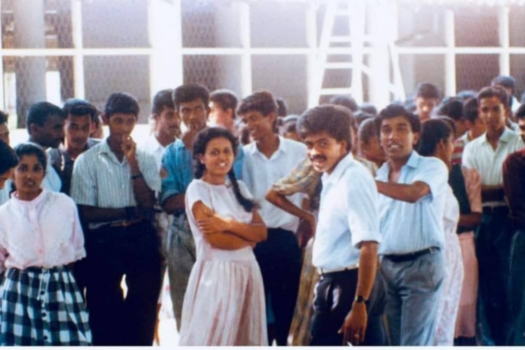 තිරගත නොවු සන්නාගේ ‘ සරසවි දියණියෝ ‘  නවතා දැම්මේ ඇයි ?