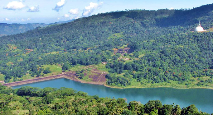 කොත්මලේ ජලාශයට මුලින්ම වතුර පුරවන වෙලාවෙ ඕතලාව පංසලේ බුද්ධ ප්‍රතිමා  වහන්සේගේ ඡායාරූපය – යටවී ගිය අපේ ඉතිහාසය ගැන ඇසෙන ඒ කතාව මෙන්න