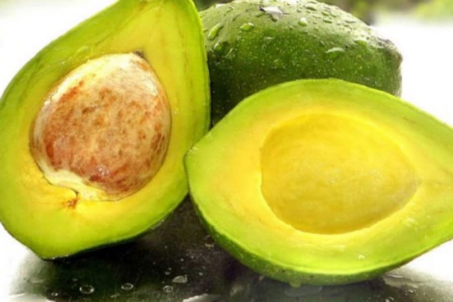 අලිගැටපේර කන්න හැමෝම ආසයි ! හැබැයි දැනන් හිටියද මෙච්චර දේවල් ටිකක් මේ අලිගැටපේර වලට කරන්න පුලුවන් කියලා ? ඔබ නොදත් අලිගැටපේර වල ඇති විශ්මිත ගුණ මෙන්න