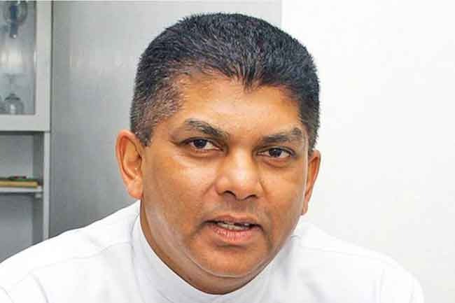 රටම දන්න හිටපු රාජ්ය අමාත්යවරයෙකු දිවි ගමනින් සමු ගනී.