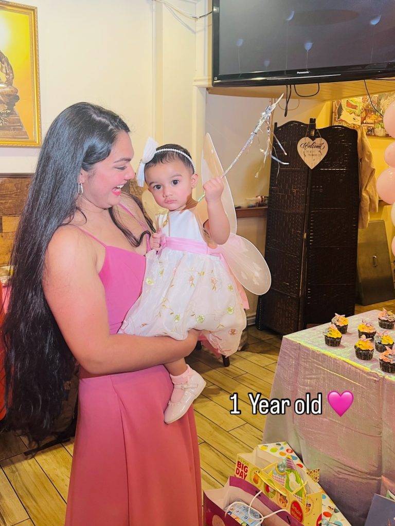 පුංචි රෝස මලට අවුරුදු දෙකක්… මාෂි එක්කළ ආදරණීය සටහන… – photos