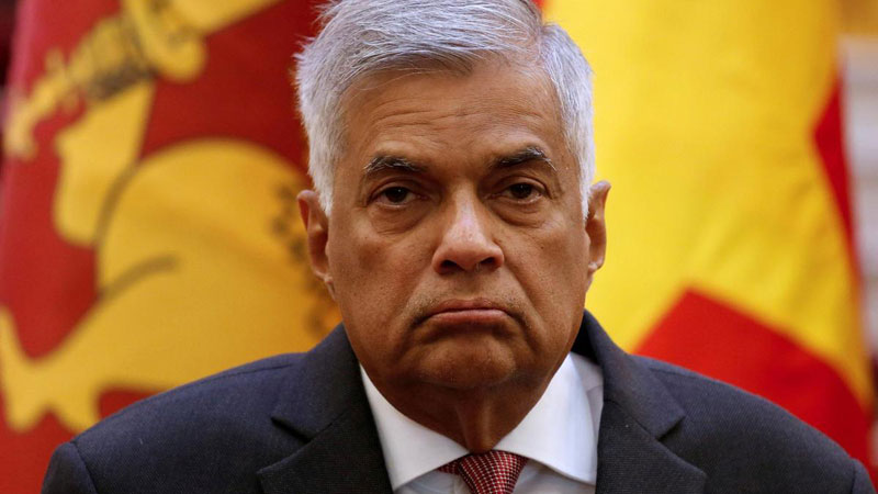 මෙරට ඉතිහාසයේ පළමුවරට හිටපු ජනපතිවරයෙක් අත්අඩංගුවට..