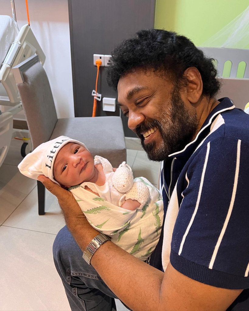 සමහර සිද්ධි ඇත්තමයි අරුමැසියක්.. අතීතයත් වර්තමානයත් අතර තනිවුණු සජිත කියූ වෙනස් කතාවක් මෙන්න..