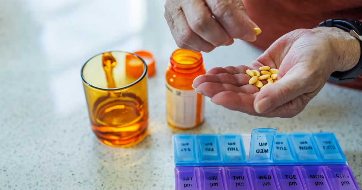 ලෙඩ රෝගවලට දවසගානේ බෙහෙත් බොන ඔයා මෙන්න මේ දේවල් ගැන දැනගන්න එක නම් වැදගත් වේවි..