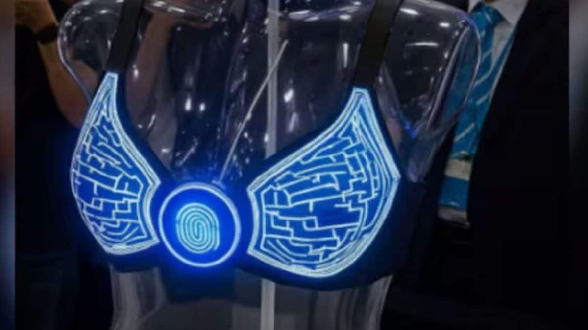 මේ වගේ නිර්මාණයක් ගැන ඔබ නිකමටවත් අසා තිබුණාද..? සහකරුගේ ඇඟිලි සලකුණට පමණක් අවනත තනපටයක්..