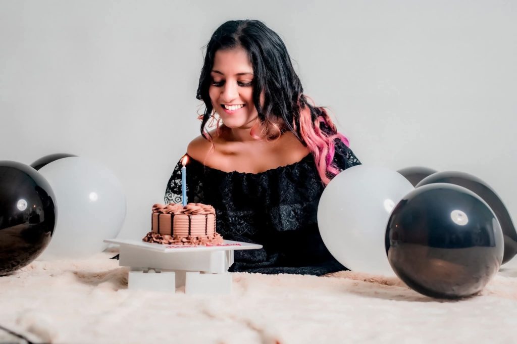 සමනල තටු තුලින් රටේම ආදරේ දිනාගත් එයාට දැන් වයස අවුරුදු 30ක්… දුලාංජලීගේ අමතක නොවන මතක පෙලක්…
