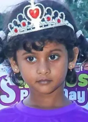 විඩියෝ කරා මිස දුව බේරා ගන්න කවුරුත් ඉදිරිපත් වුනේ නැ… පස්සේ එයා නැති වුනා..’ සංගුපිටිය පාලමේ ඛේදවාචකය
