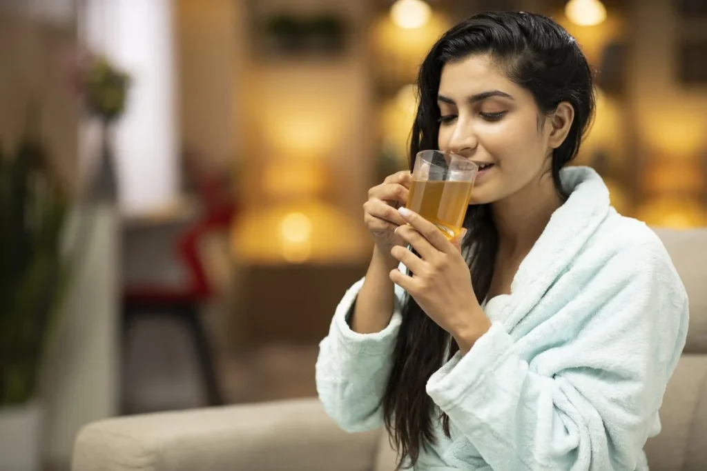 කෙට්ටු වෙන්න හැඩට ඉන්න ග්‍රීන් ටී බොන ගෑනු ළමයි මේ ගැනත් දැනුවත්ද ?