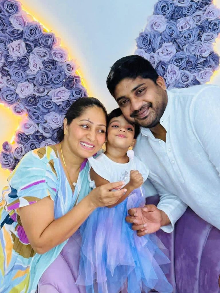 අමාරු කාල එනවා… කොහොමහරි අල්ලන් ඉන්න.. අතහරින්න එපා…! ‘ ජීවිතය ගැන අපූරු පාඩමක් කියූ උදයන්ති ගැන ඇසෙන කතාව…