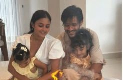 ඉවසීමෙන් බලාගෙන හිටපු කාලයක්.. ලොකුම හීනයක් සැබෑවක් කරගත් සාරංග – දිනක්ෂි..