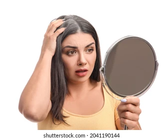 වයසට යන්න කලින් වයසක පෙනුමක් ඇවිත්ද ? අකලට හිසකෙස් පැසීම නිට්ටාවටම සුව කරන්නේ මෙහෙමයි