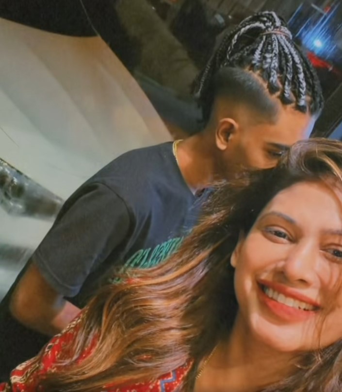 ඔහුට නම් එදා විශේෂ දවසක්…රටක් ආදරේ කරන පියුමි හංසමාලිගේ පුතා ගැන ඇසෙන මේ කතාව මොකද්ද…