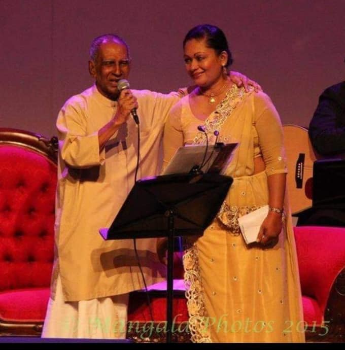 මුළු රටක් ආදරය කළ ආචාර්ය අමරදේවයන් දැයෙන් සමුගෙන, අදට වසර නවයක්.