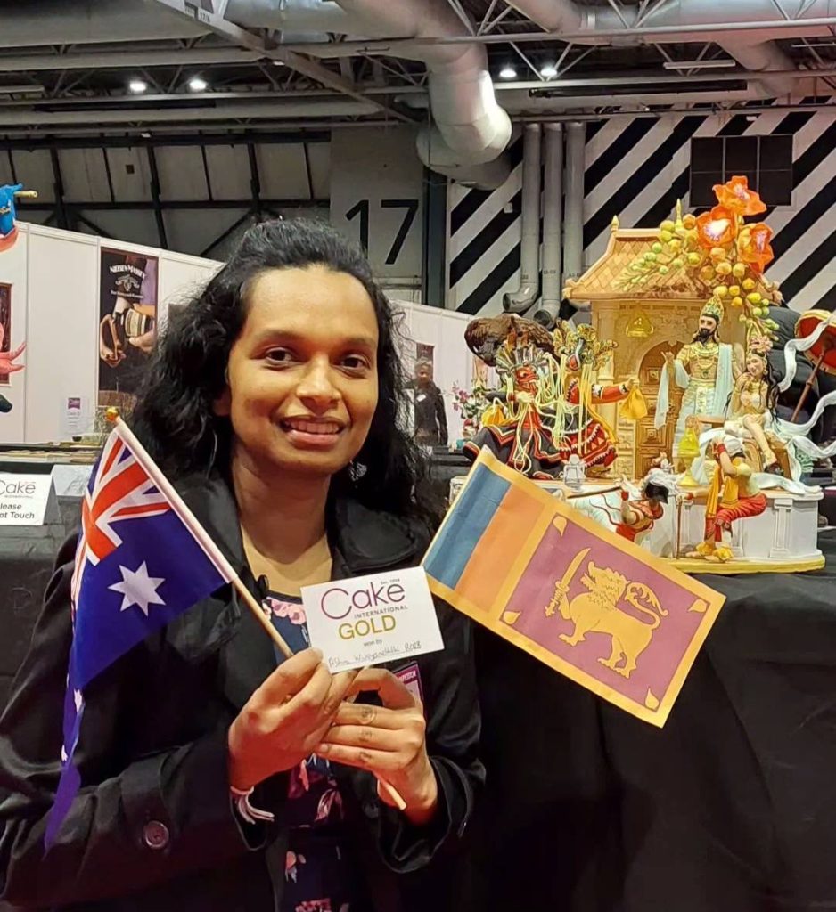 අපේ සංස්කෘතියෙන් ලොවක් ජයගත් ඇය ගැන ඇසෙන පුදුම හිතෙන ආරංචිය මෙන්න.