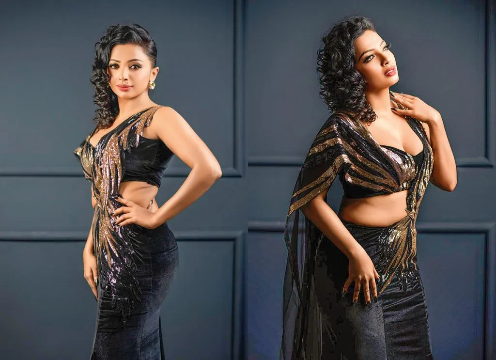 ලක්‍ෂි කොටු පනියි.