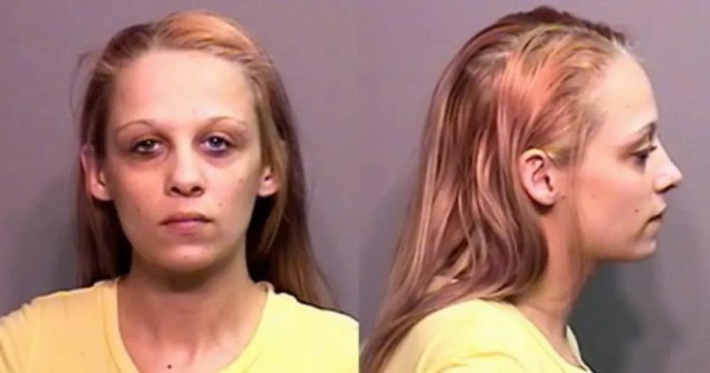 මළසිරුරක් සමග එක්වී දරුවෙකු බිහිකළ තරුණියක් ගැන ඇසෙන ලොවක් කැලඹු පුදුම හිතෙන කතාවක් මෙන්න