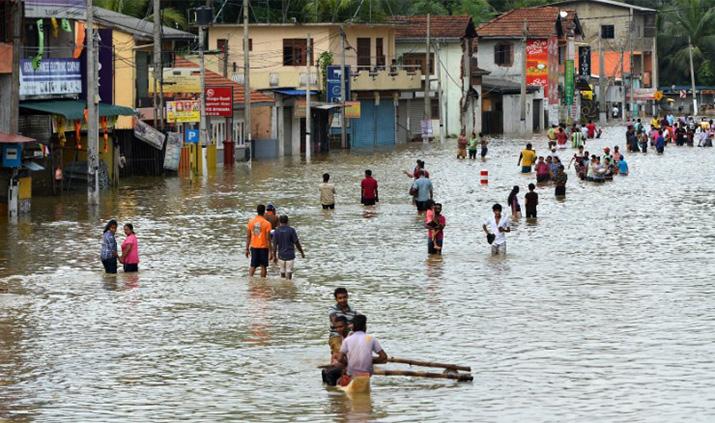 පවතින ගංවතුර ආපදා වලින් සිදු වෙන අවදානම අඩු කරගෙන ආරක්ෂිතව සිටින්න මේ උපදෙස් අනුගමනය කරන්න.
