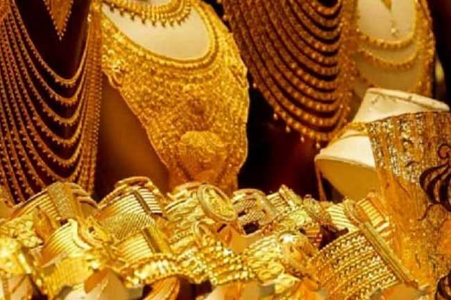 රටේ පවතින තත්වයත් එක්ක රන් වෙළඳපොළට මොකද මේ වුණේ..?