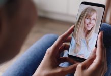 වීඩියෝ කථාබහකදී අනෙක් පස පුද්ගලයා Screen Record කරනවාදැයි කෙනෙකුට දැනගත හැකිද?