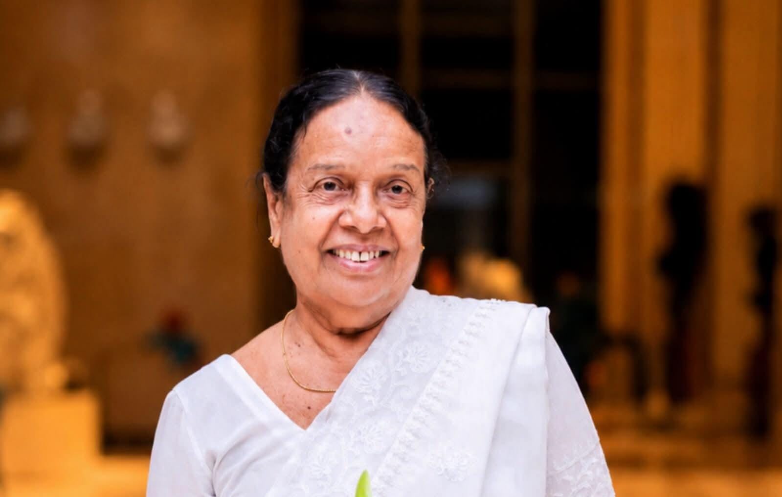 ජාතියේ මියුරු ස්වරය නිහඬ වෙයි: අමරණීය ගායනවේදිනී ආචාර්ය නන්දා මාලනී දිවි රඟමඩලෙන් සමුගනියි!