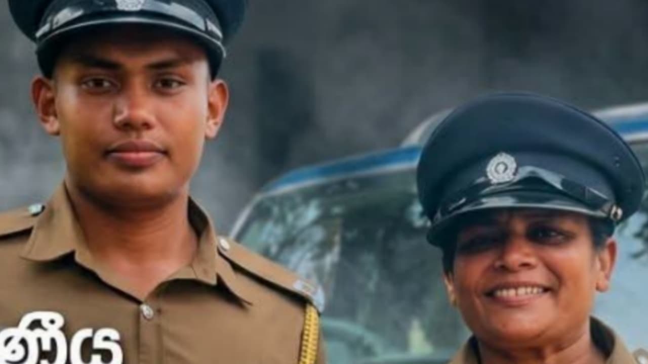 නිල් නිල ඇඳුමේ බැඳුණු මවු සෙනෙහස සහ අම්මාගේ අඩිපාරේ යමින් රට රකින්නට එක් වූ මහනුවර පුත්රයාගේ කතාව..